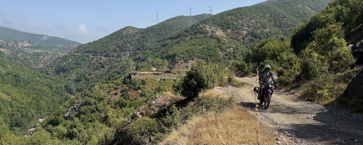 Offroad Albanien Zwischen Peshkopia und Burrel