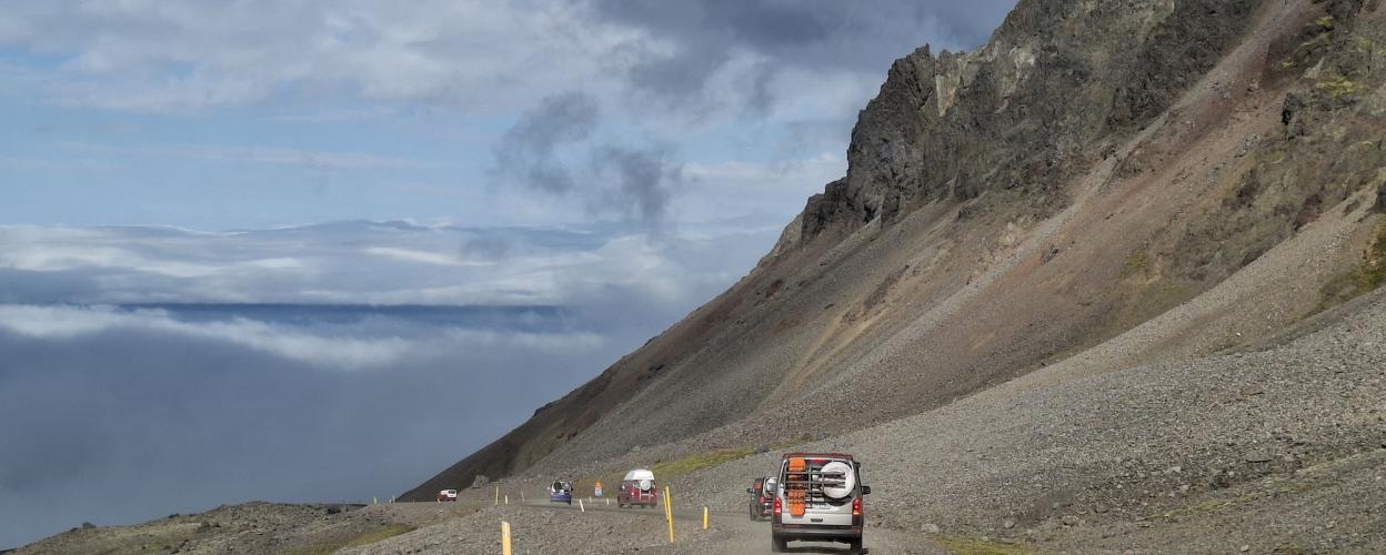 Offroad Island Über das Hellisheiði Plateau