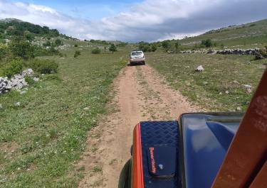 Offroad Kroatien Entlang der Eisenbahn 