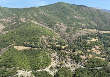 Offroad Albanien Im Osten von Rreshen