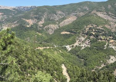 Offroad Albanien Im Osten von Rreshen