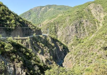 Offroad Albanien Minen im Munella Gebirge