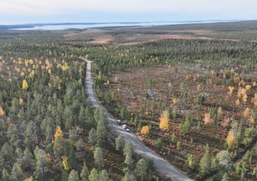 Offroad Finnland Piste an den Lokan Stausee