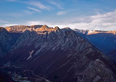 Stunning view of rugged mountains at sunset in Bosnia and Herzegovina.